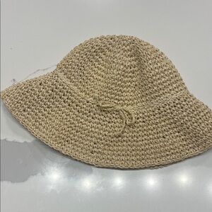 GAP, Girl’s Natural Straw Sun Hat.